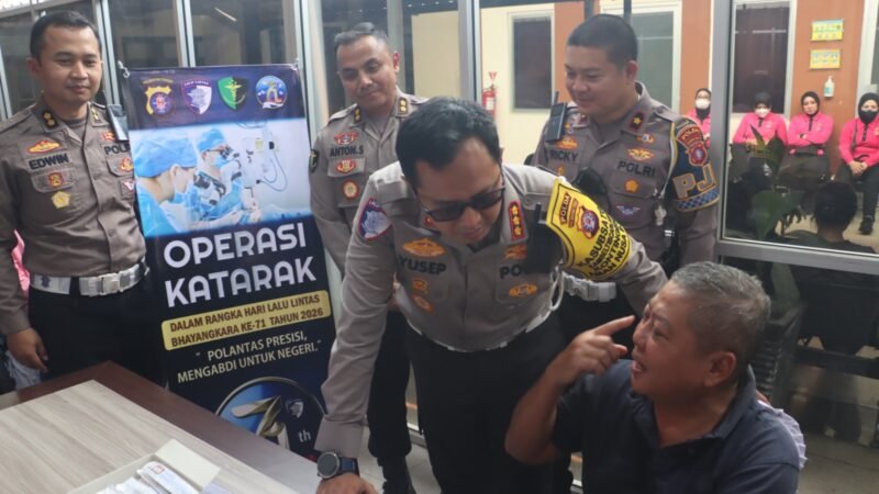 Puluhan Masyarakat antusias ikuti Operasi Katarak Gratis yang digelar Ditlantas Polda Kalteng