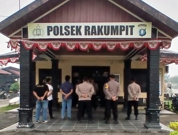Saat Apel di Mapolsek, Kapolsek Rakumpit: Terus Disiplin dan Jaga Soliditas Rekan-Rekan