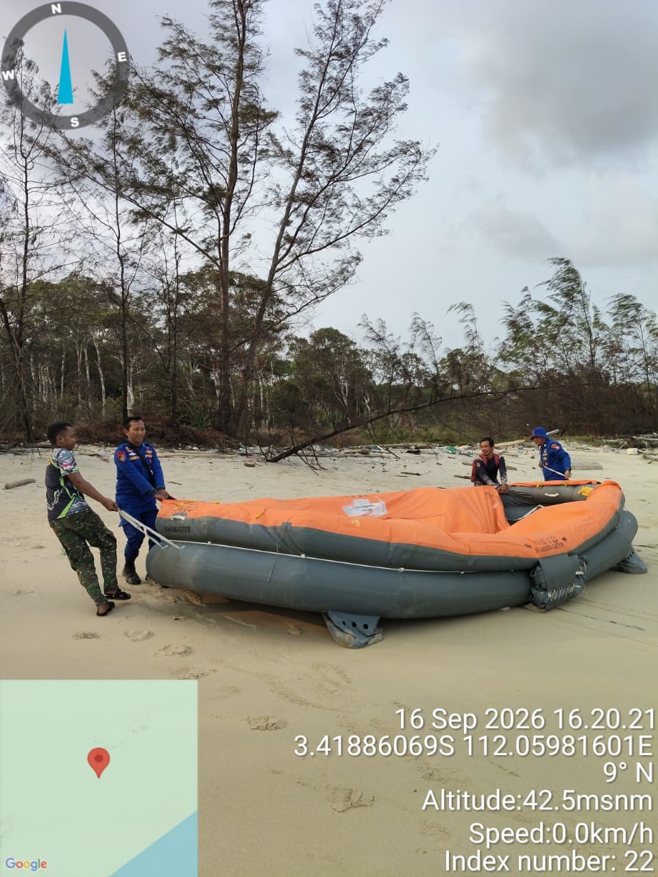 Dramatis, Ditpolairud Polda Kalteng Temukan 5 Liferaft Diduga Milik KM Virgo Transport 8 di Perairan Seruyan