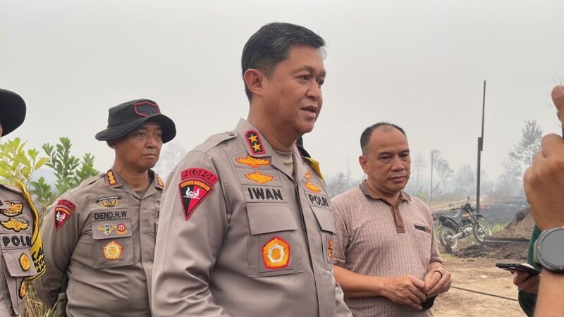 Bersama Aslog Kapolri, Kapolda Kalteng Cek Pemadaman Karhutla dengan Cairan X-Fire