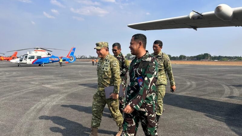Pangdam XXII/TB Tinjau Karhutla di Wilayah Kalimantan Selatan dari Udara