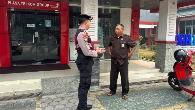 Satsamapta Polresta Palangka Raya Sampaikan Imbauan Kamtibmas di Kantor GraPARI Telkomsel