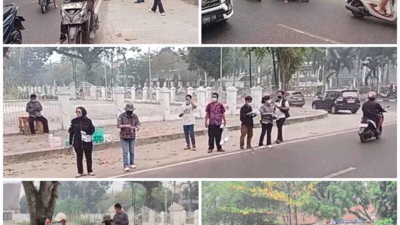 Insan Pers Kalteng Perkuat Pelayanan Sosial Lewat Aktivasi IKD dan Pembagian Masker Gratis
