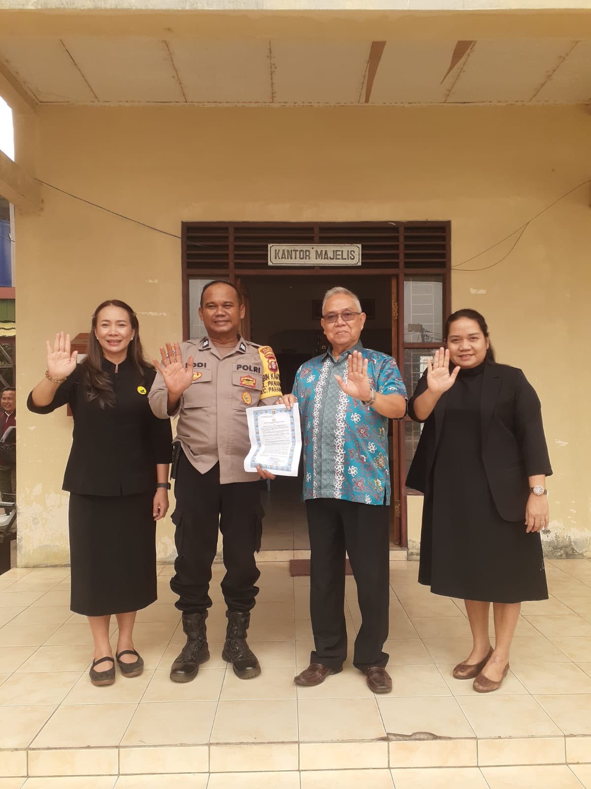 Cegah Karhutla, Polsek Pahandut Sosialisasikan Maklumat Kapolda Kalteng kepada Tokoh Agama