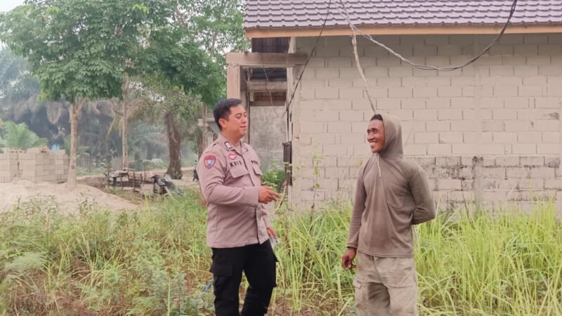 Cegah Karhutla, Bhabinkamtibmas Gaung Baru Sambangi Kelompok Tani Hapakat