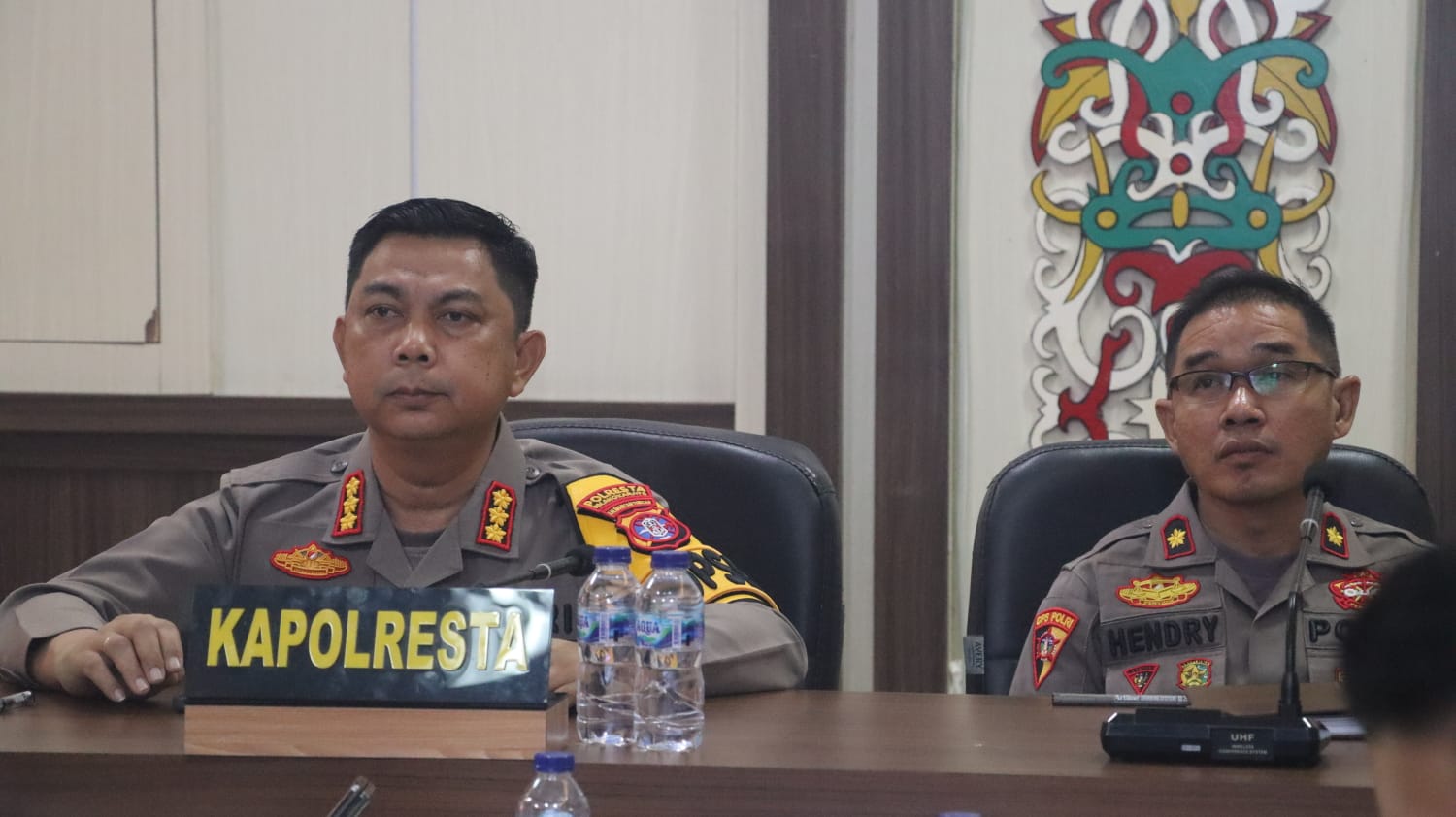 Di Command Center, Kapolresta dan PJU Polresta Palangka Raya Ikuti Anev Dalkarhutla Kapolda Kalteng