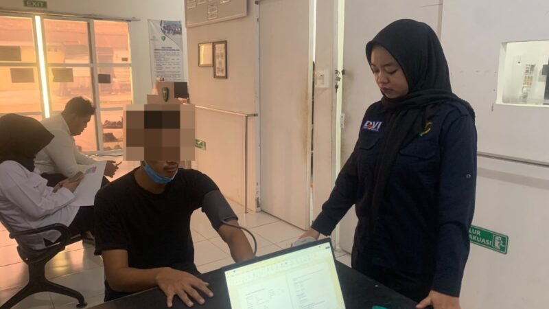 Layani Kesehatan, Sidokkes Polresta Palangka Raya Berikan Pelayanan kepada Anggota dan Masyarakat