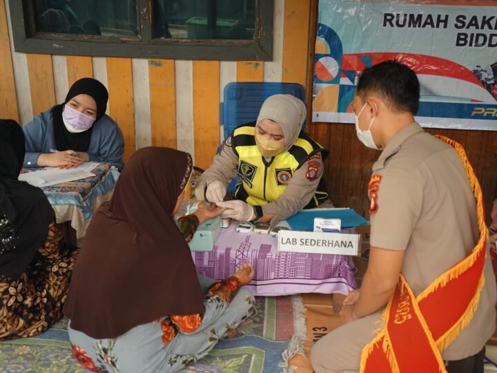 Posyandu Keliling Rutin, Wujud Komitmen Rumkit Bhayangkara Tingkatkan Derajat Kesehatan Masyarakat