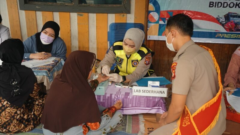 Posyandu Keliling Rutin, Wujud Komitmen Rumkit Bhayangkara Tingkatkan Derajat Kesehatan Masyarakat