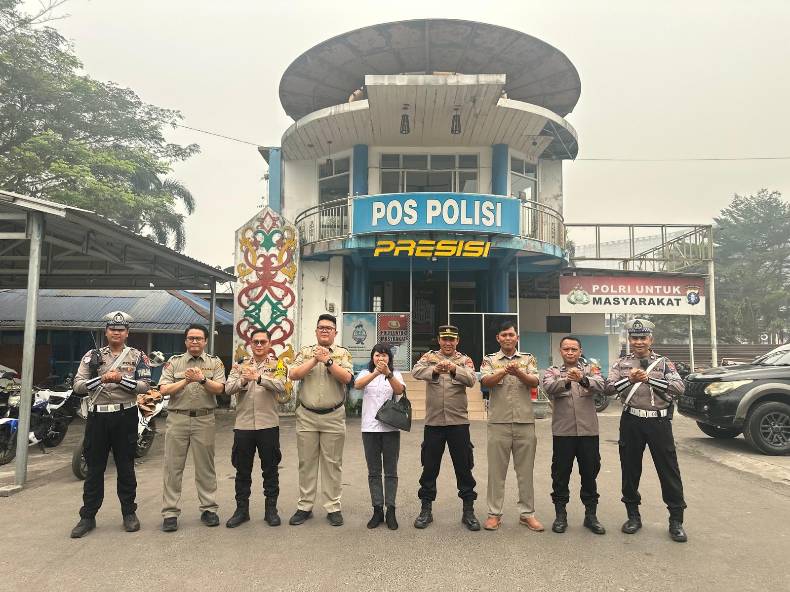 Perkuat Kolaborasi Dan Sinergi, Ditbinmas Polda Kalteng Bersama KBPP Polri Bagikan 1.000 Masker Kepada Masyarakat