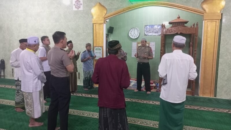 Wujudkan Polri Dekat dengan Masyarakat, Ditbinmas Polda Kalteng Gelar Subuh Keliling