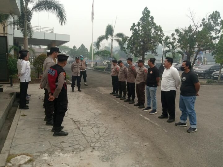 Pastikan Pergantian Piket Berjalan Tertib, Pamapta I SPKT Pimpin Apel Serah Terima Dinas