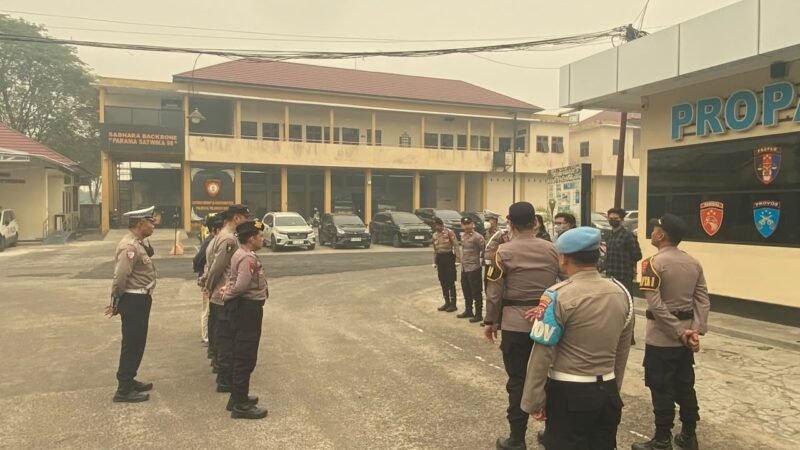 Pastikan Pelayanan Tetap Prima, Pamapta II SPKT Cek Kesiapan Personel Ketika Serah Terima
