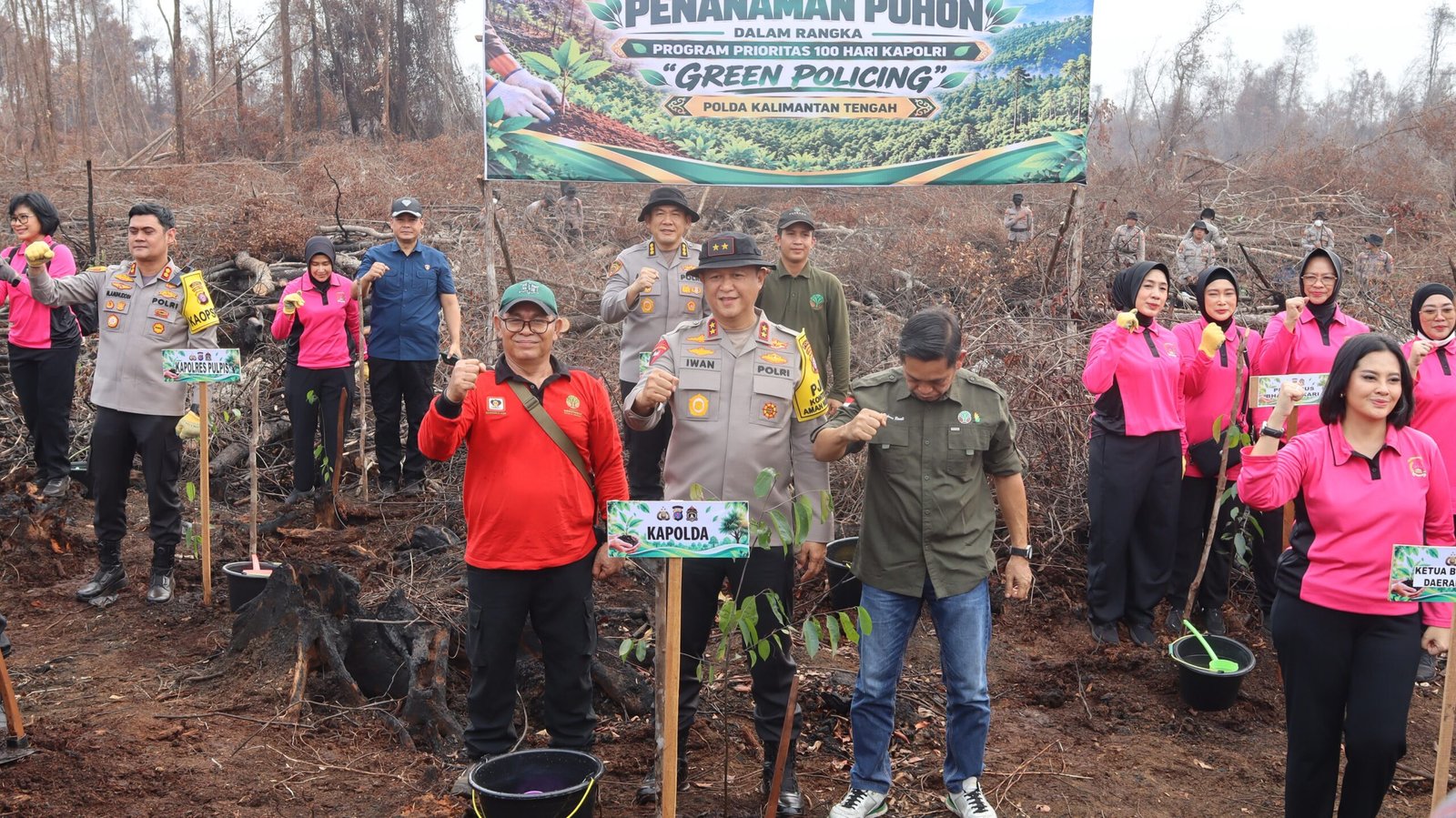 Kapolda Kalteng Bersama Bhayangkari Tanam 1000 Pohon Belangiran, Wujudkan Green Policing Lahan Bekas Karhutla Tumbang Nusa